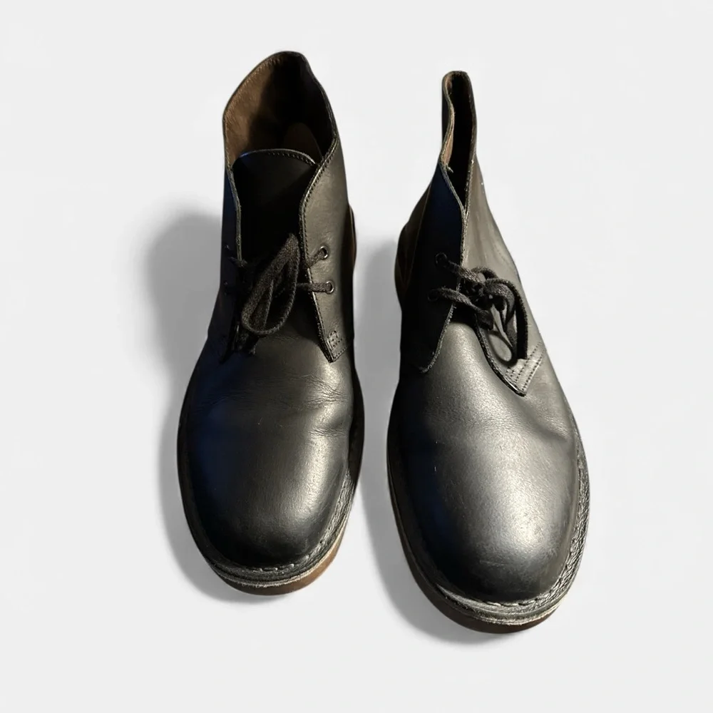 Clarks Black Leather Chukka‎ Boots